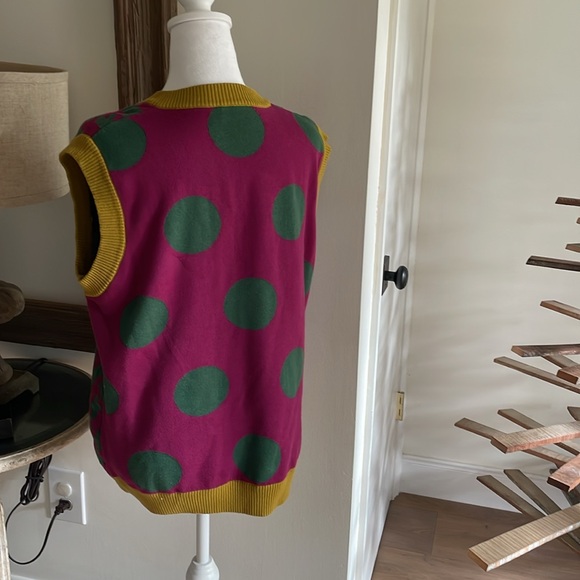 Kina and Tam Sweater Vest - Picture 3 of 3